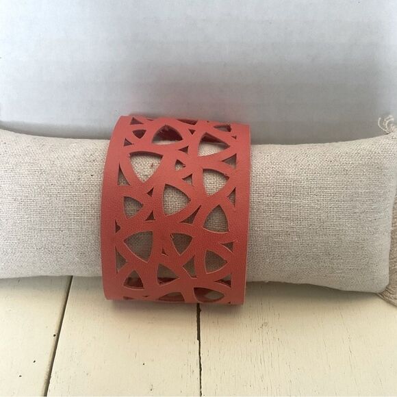 LEATHER Cuff Handmade Wide Cutout Salmon Color - Picture 1 of 6